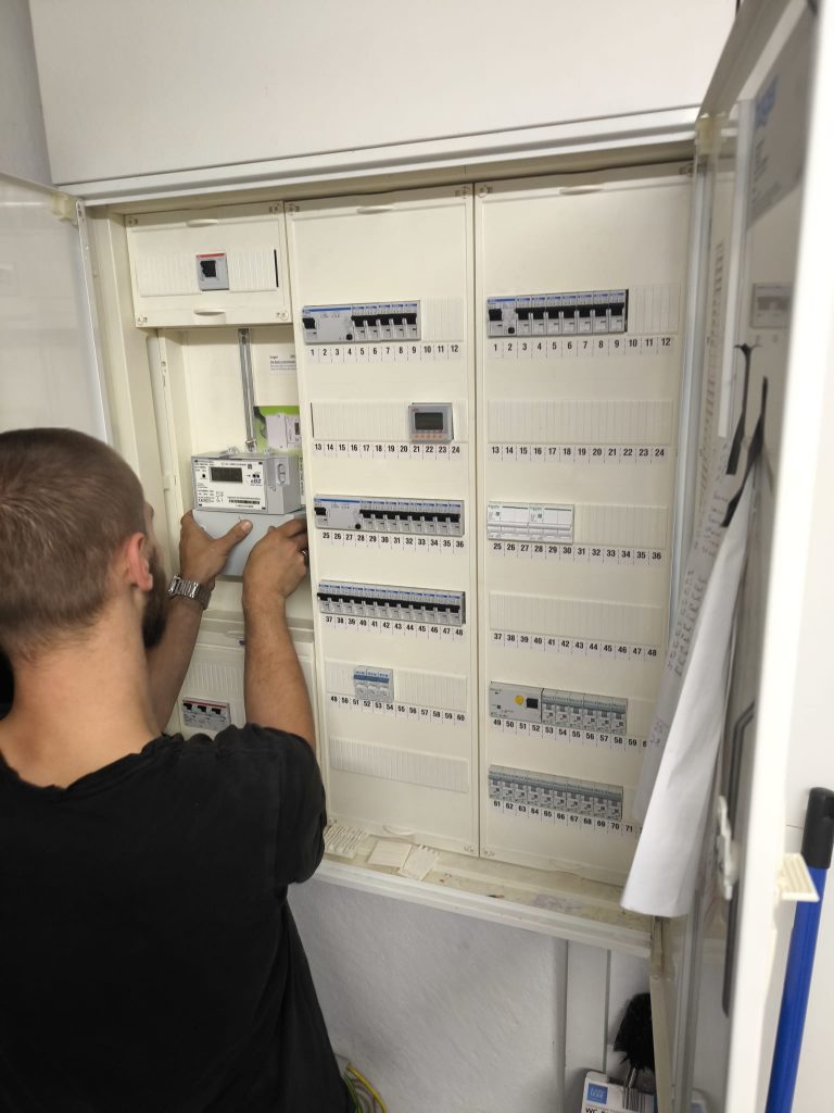 Elektroinstallation und Zählerschrank Montage Aldenhoven
